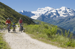 Bikers in Verbier